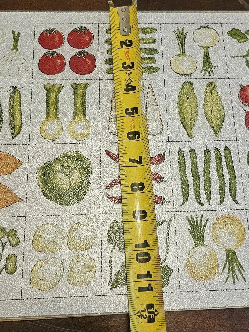 Vintage 1980's Vegetable Cutting Board